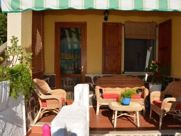 casa indipendente in vendita a Sorso