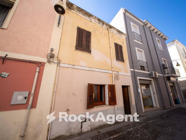 casa indipendente in vendita a Sorso
