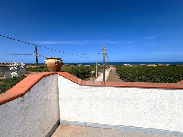 casa indipendente in vendita a Sorso
