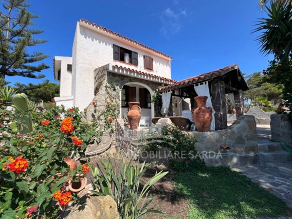 casa indipendente in vendita a Sorso