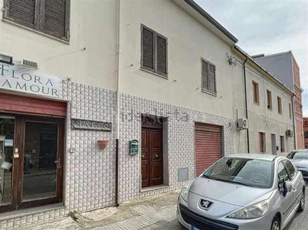 casa indipendente in vendita a Sorso