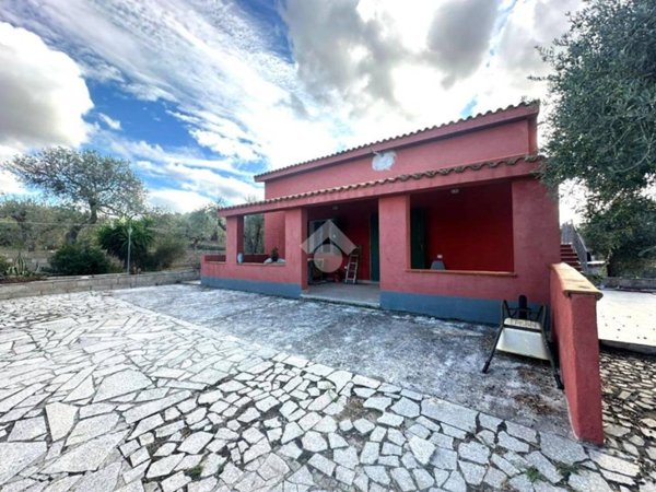 casa indipendente in vendita a Sorso