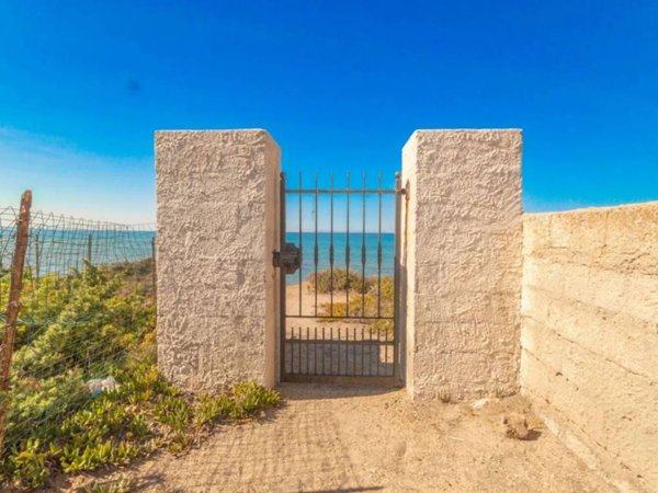 casa indipendente in vendita a Sorso