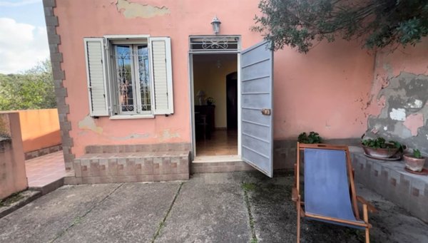 casa indipendente in vendita a Sorso
