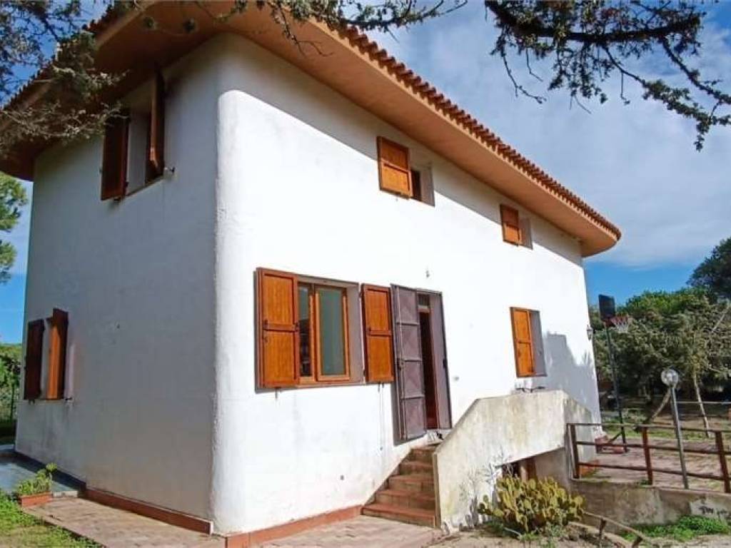 casa indipendente in vendita a Sorso