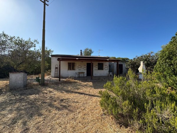 casa indipendente in vendita a Sorso