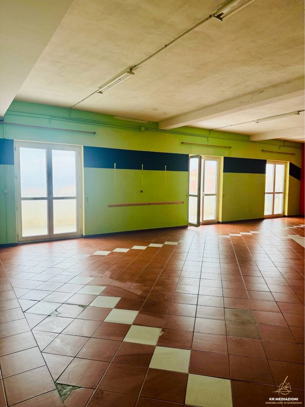 locale commerciale in vendita a Sorso