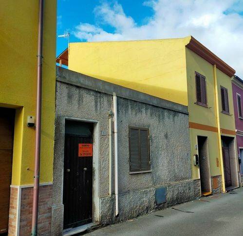 casa indipendente in vendita a Sorso