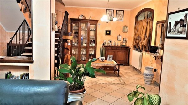 casa indipendente in vendita a Sorso