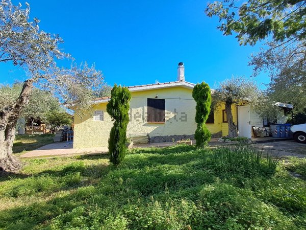 casa indipendente in vendita a Sorso