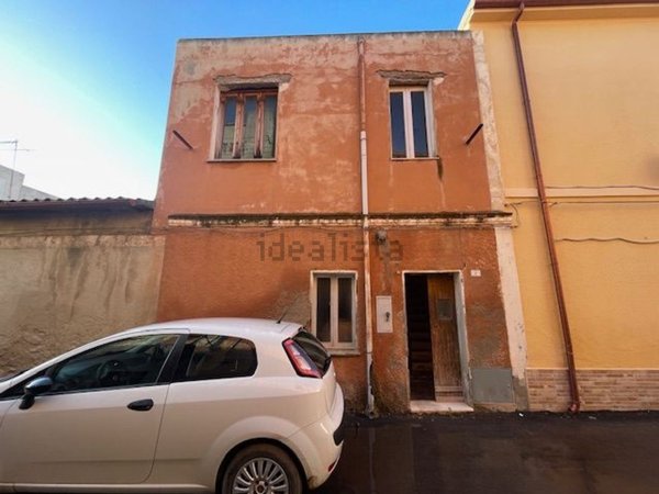 casa indipendente in vendita a Sorso