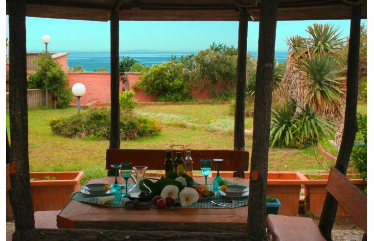 casa indipendente in vendita a Sorso