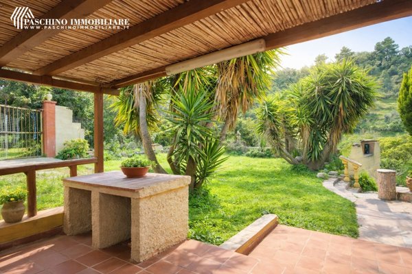 casa indipendente in vendita a Sorso