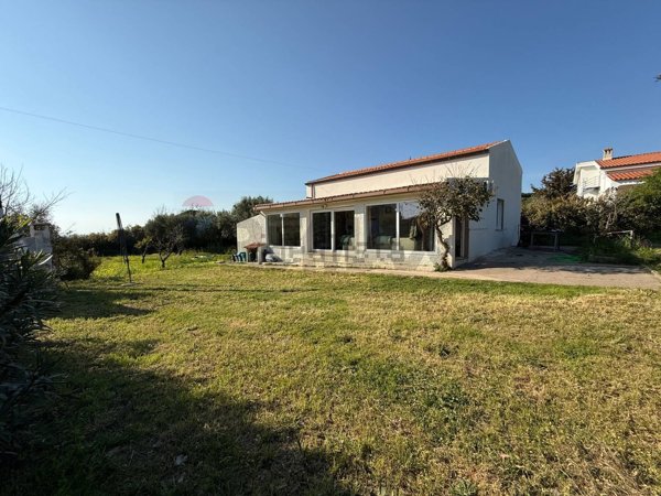 casa indipendente in vendita a Sorso