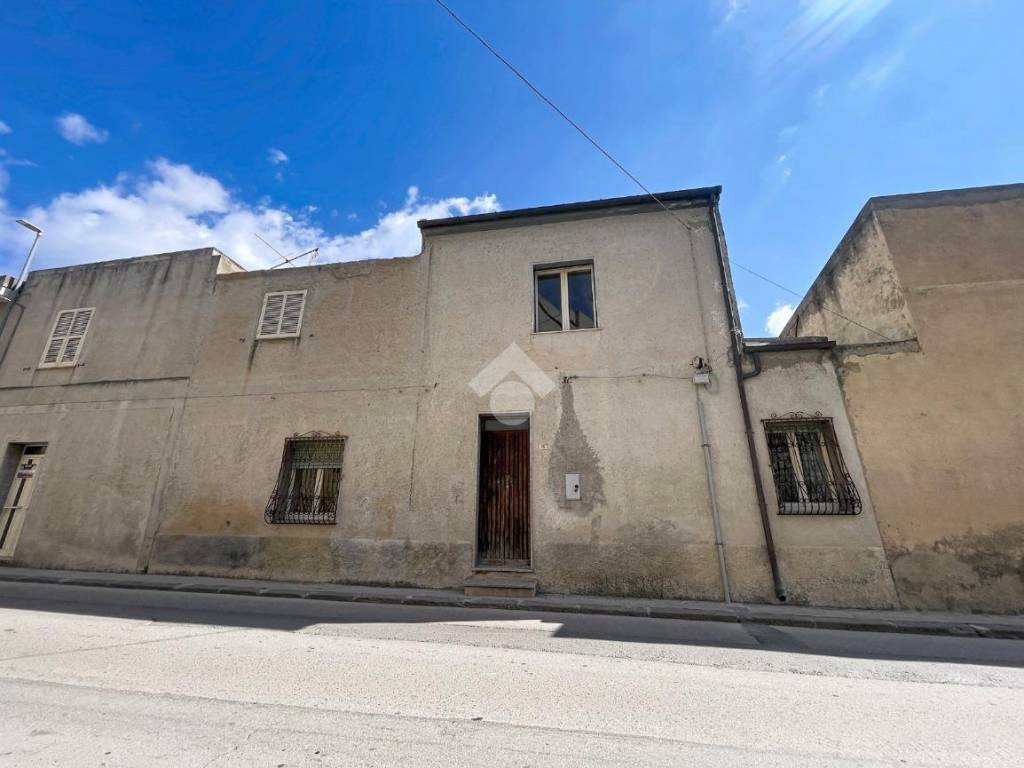 casa indipendente in vendita a Sorso