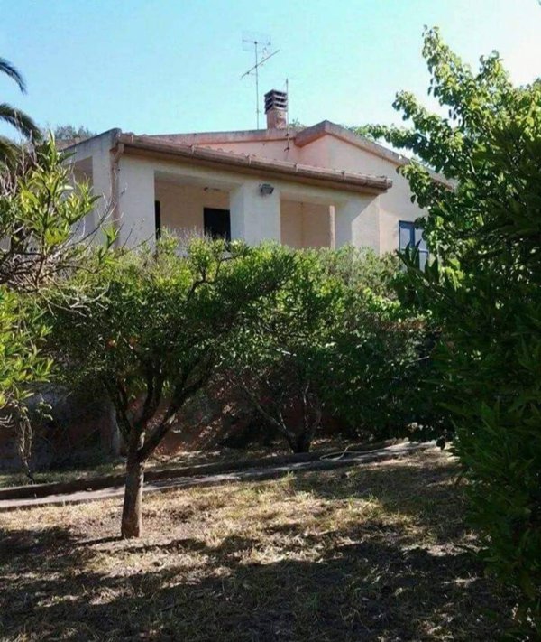 casa indipendente in vendita a Sorso