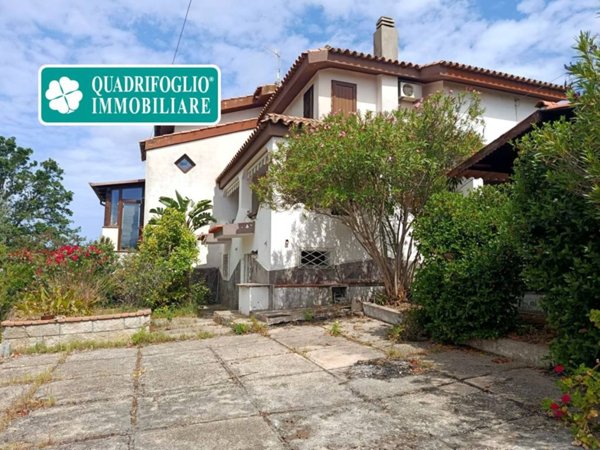 casa indipendente in vendita a Sorso