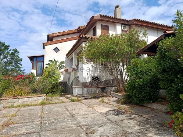 casa indipendente in vendita a Sorso