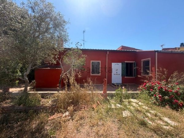 casa indipendente in vendita a Sorso
