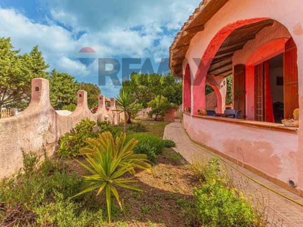 casa indipendente in vendita a Sorso in zona Eden Beach