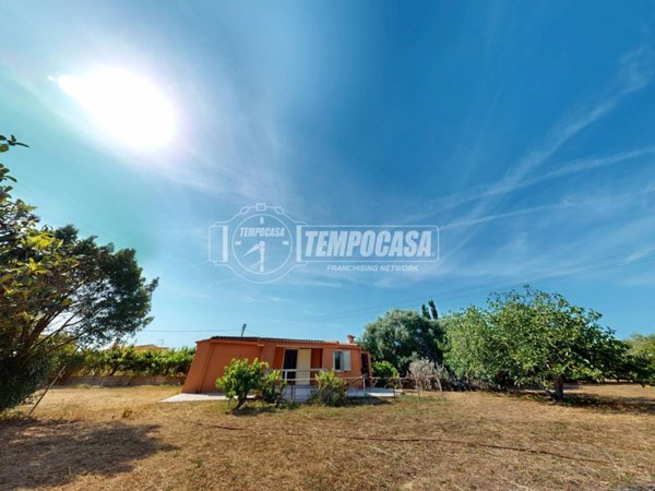casa indipendente in vendita a Sorso