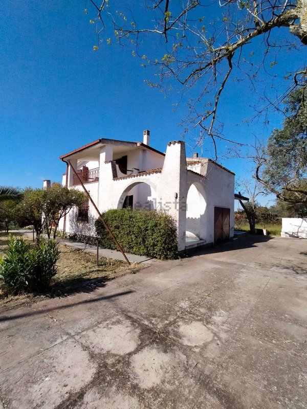 casa indipendente in vendita a Sorso