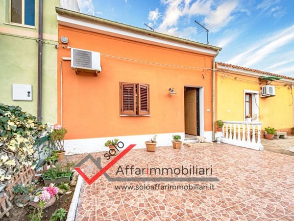 casa indipendente in vendita a Tempio Pausania in zona Bassacutena