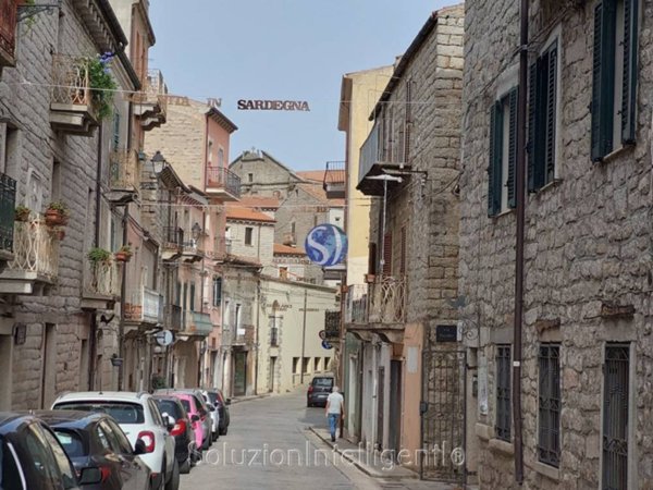 appartamento in vendita a Tempio Pausania