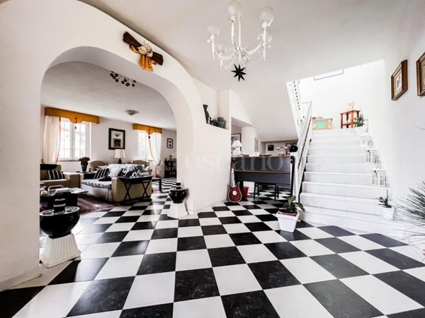 casa indipendente in vendita a Tempio Pausania