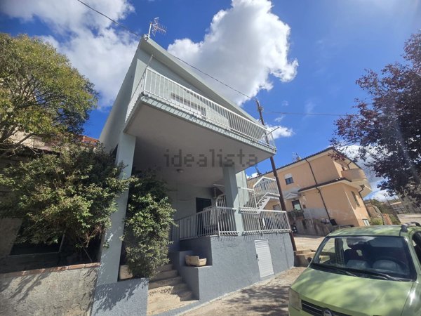 casa indipendente in vendita a Tempio Pausania