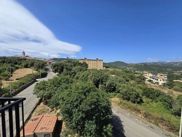 appartamento in vendita a Tempio Pausania