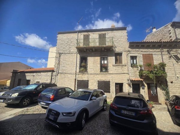 appartamento in vendita a Tempio Pausania