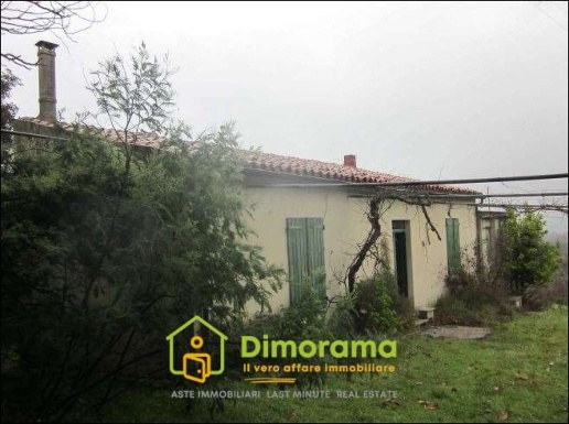 casa indipendente in vendita a Tempio Pausania