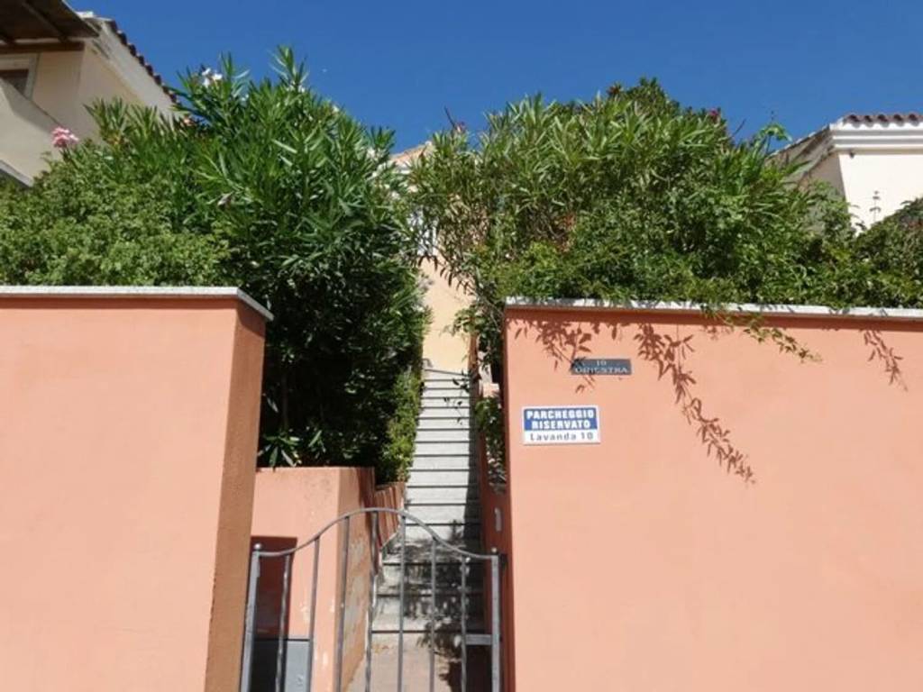 appartamento in vendita a Tempio Pausania in zona San Pasquale