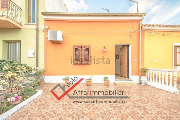 appartamento in vendita a Tempio Pausania in zona Bassacutena