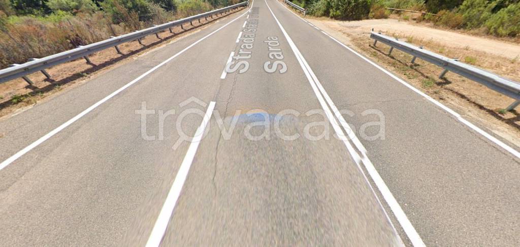 locale commerciale in vendita a Tempio Pausania