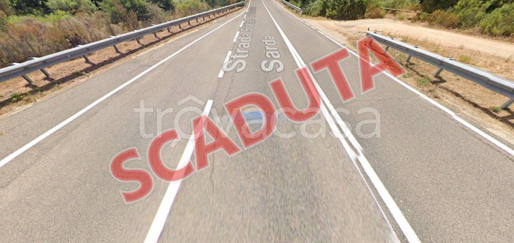 locale commerciale in vendita a Tempio Pausania