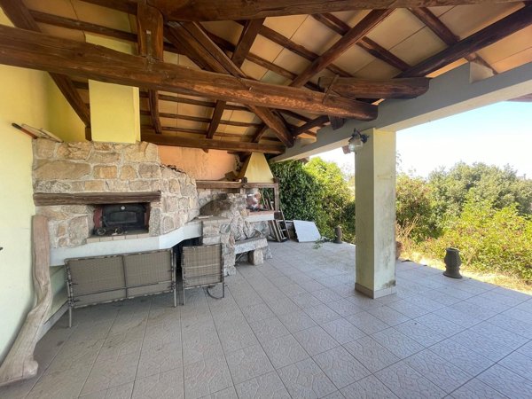 casa indipendente in vendita a Tempio Pausania in zona Nuchis