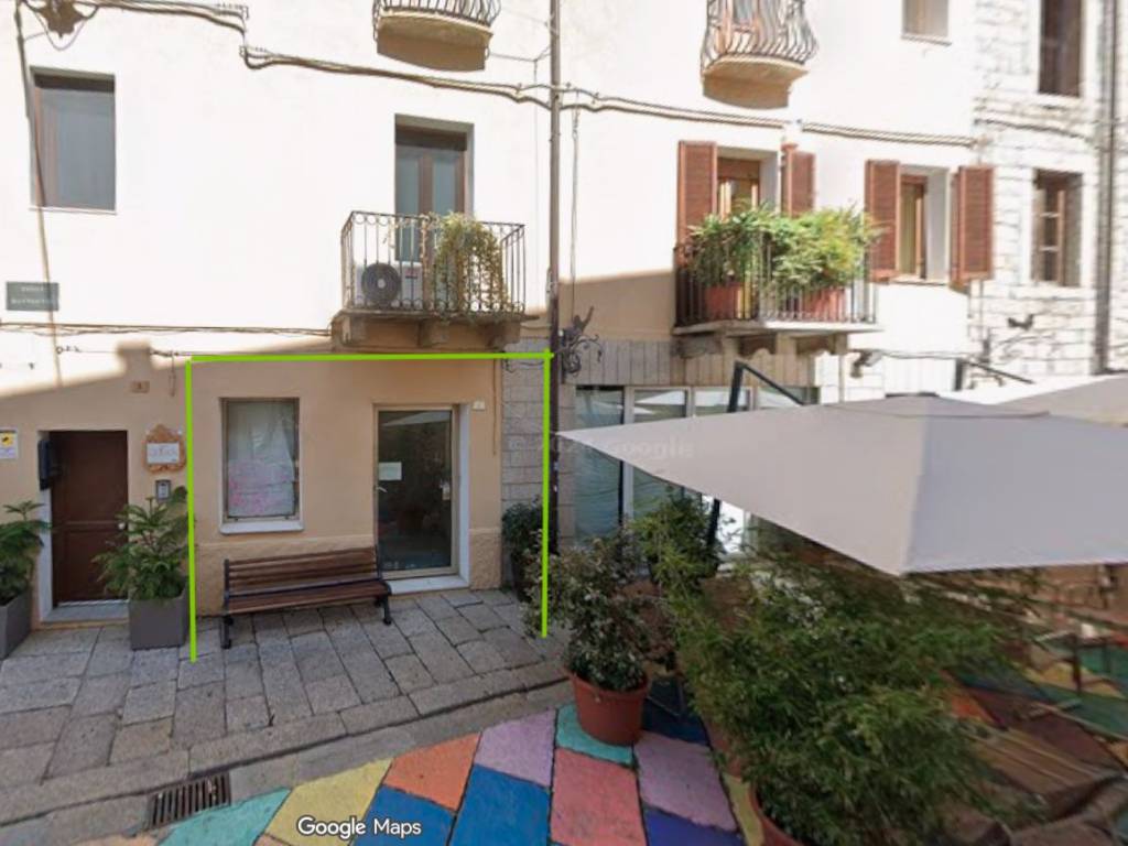 negozio in vendita a Tempio Pausania