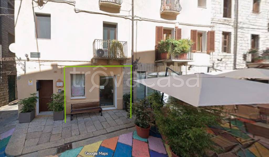 negozio in vendita a Tempio Pausania