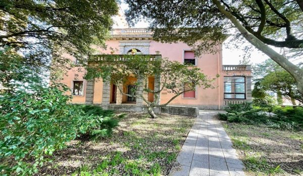 appartamento in vendita a Tempio Pausania