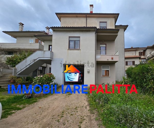 casa indipendente in vendita a Tempio Pausania