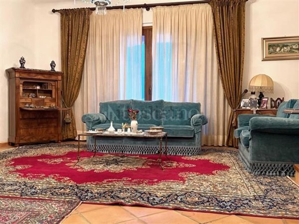 casa indipendente in vendita a Tempio Pausania