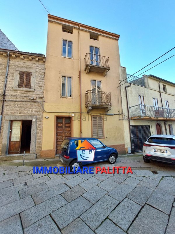 appartamento in vendita a Tempio Pausania