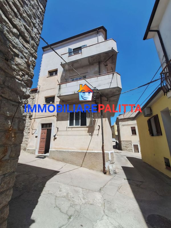 appartamento in vendita a Tempio Pausania