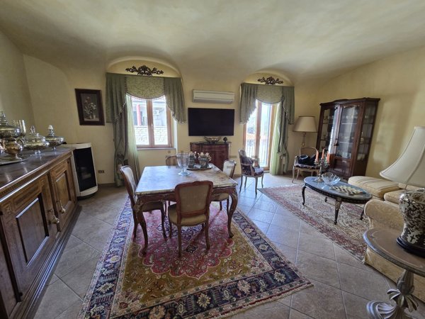 appartamento in vendita a Tempio Pausania