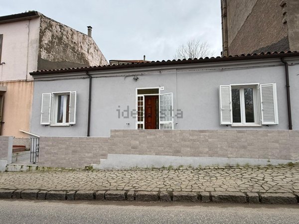 casa semindipendente in vendita a Tempio Pausania
