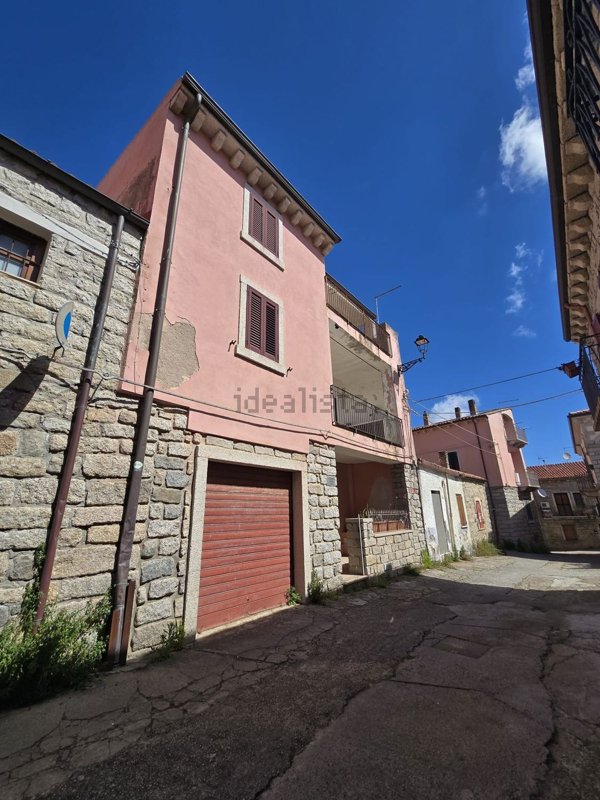 appartamento in vendita a Tempio Pausania