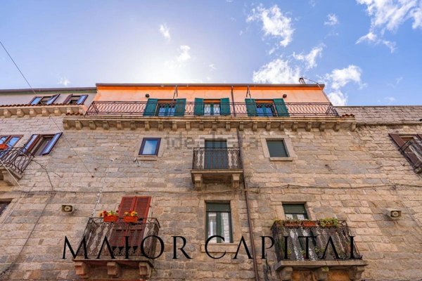 appartamento in vendita a Tempio Pausania