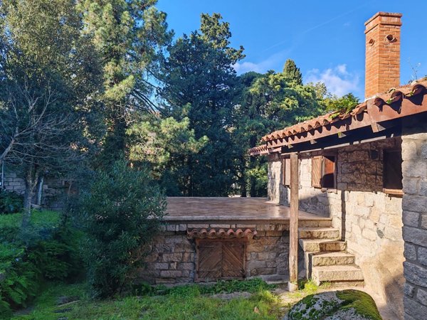 casa indipendente in vendita a Tempio Pausania